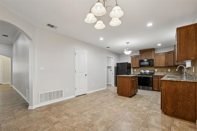 218 Dober ST, Nolanville, TX 76559