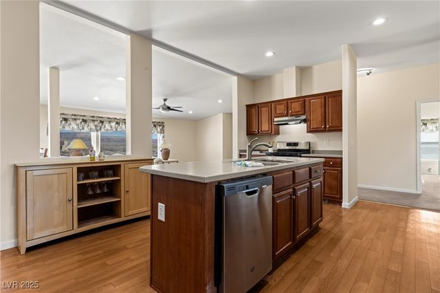 676 Allen Steward Street, Overton, NV 89040