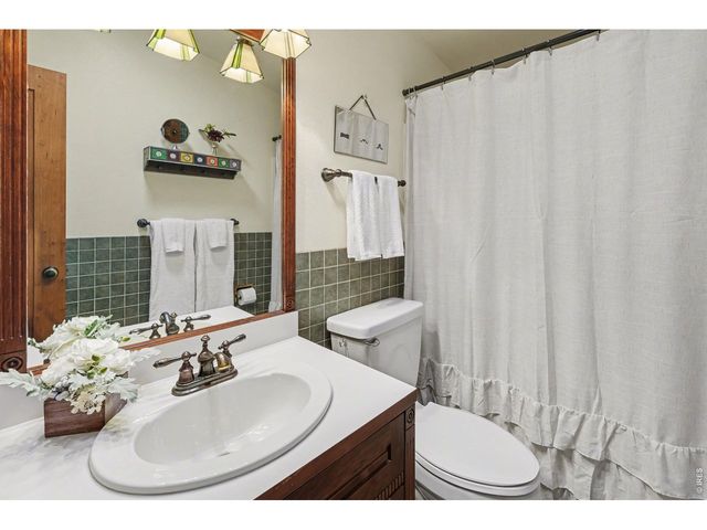 1021 Charlotte St, Johnstown, CO 80534