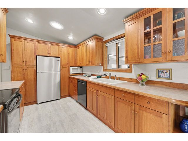 1021 Charlotte St, Johnstown, CO 80534