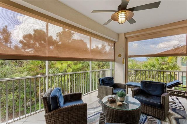 7825 Hawthorne DR 2104, Naples, FL 34113