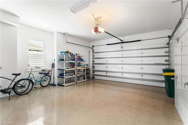 7825 Hawthorne DR 2104, Naples, FL 34113