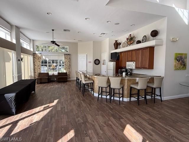 7825 Hawthorne DR 2104, Naples, FL 34113