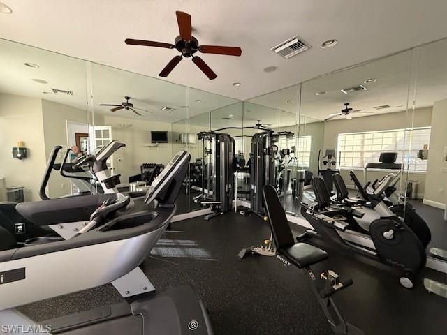 7825 Hawthorne DR 2104, Naples, FL 34113