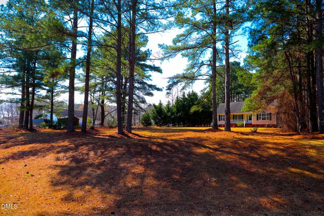 55 Edward Court, Willow Spring, NC 27592