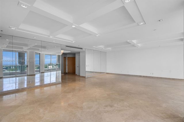 21150 E Point Pl 904, Aventura, FL 33180