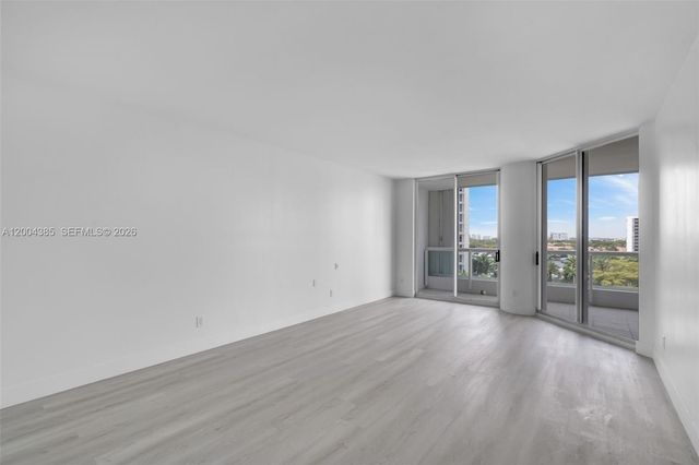 21150 E Point Pl 904, Aventura, FL 33180