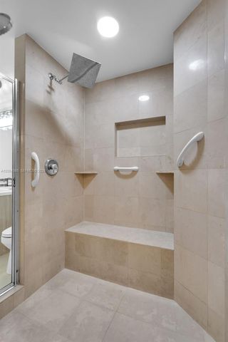 21150 E Point Pl 904, Aventura, FL 33180