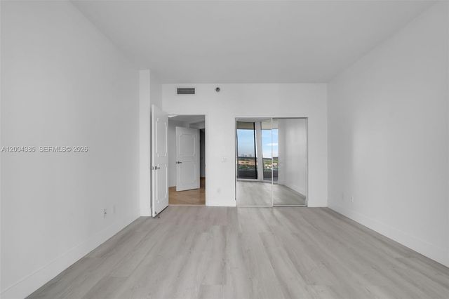 21150 E Point Pl 904, Aventura, FL 33180