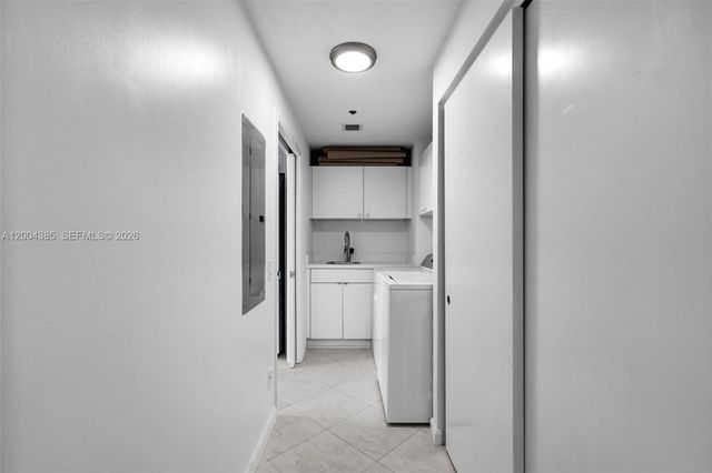 21150 E Point Pl 904, Aventura, FL 33180