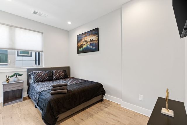 1120 Galveston Avenue 5, Fort Worth, TX 76104