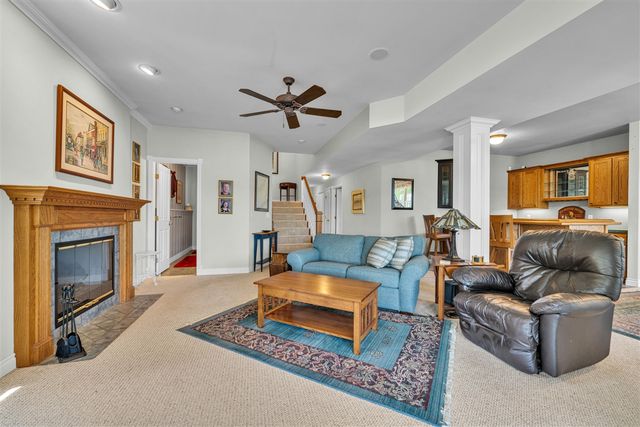 15311 S Barton Lake Drive, Vicksburg, MI 49097