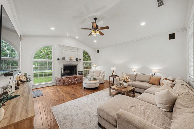 5480 Bridle Path, Aubrey, TX 76227