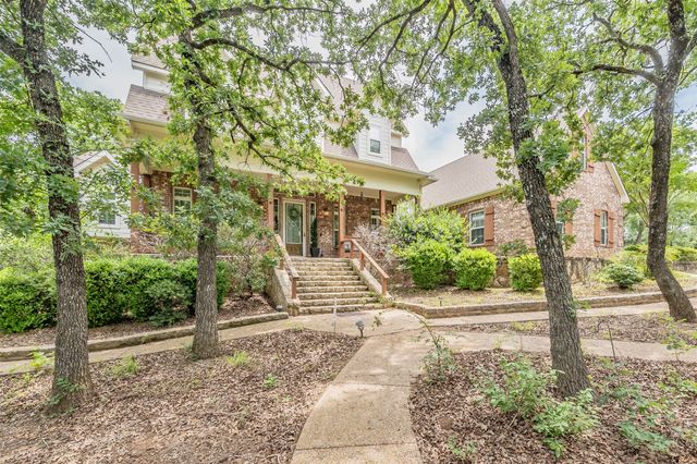 5480 Bridle Path, Aubrey, TX 76227