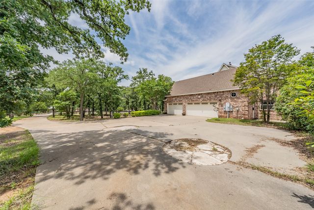 5480 Bridle Path, Aubrey, TX 76227