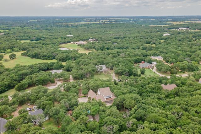 5480 Bridle Path, Aubrey, TX 76227