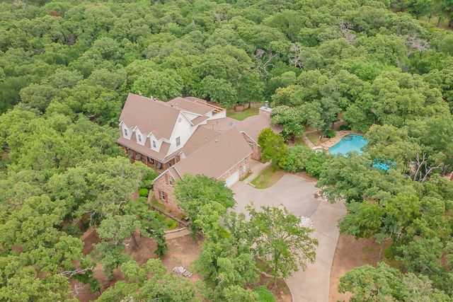 5480 Bridle Path, Aubrey, TX 76227