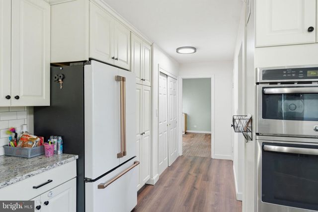 18 E BROOK KNOLL RD, Elkton, MD 21921