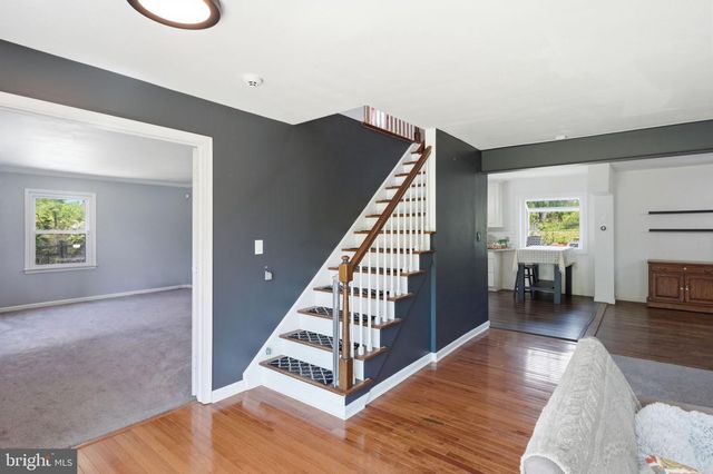 18 E BROOK KNOLL RD, Elkton, MD 21921