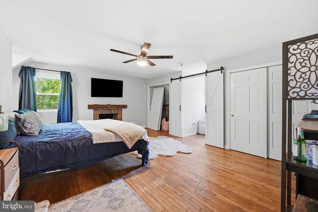 18 E BROOK KNOLL RD, Elkton, MD 21921