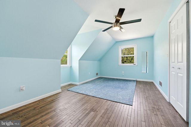 18 E BROOK KNOLL RD, Elkton, MD 21921