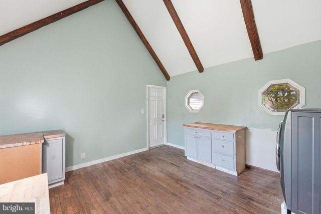 18 E BROOK KNOLL RD, Elkton, MD 21921