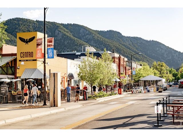 2025 18th St, Boulder, CO 80302