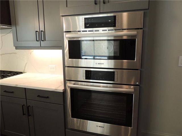 687 SUMMIT HILL Way, Cumming, GA 30040