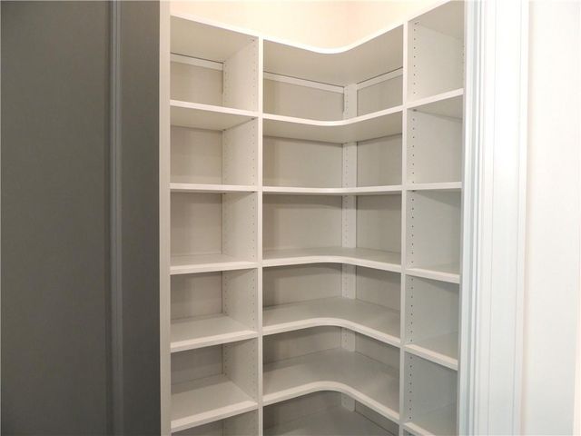 687 SUMMIT HILL Way, Cumming, GA 30040