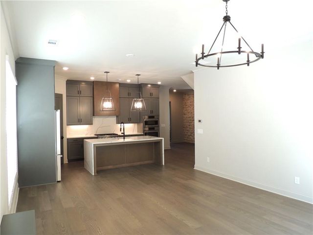 687 SUMMIT HILL Way, Cumming, GA 30040