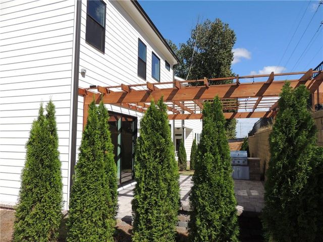 687 SUMMIT HILL Way, Cumming, GA 30040