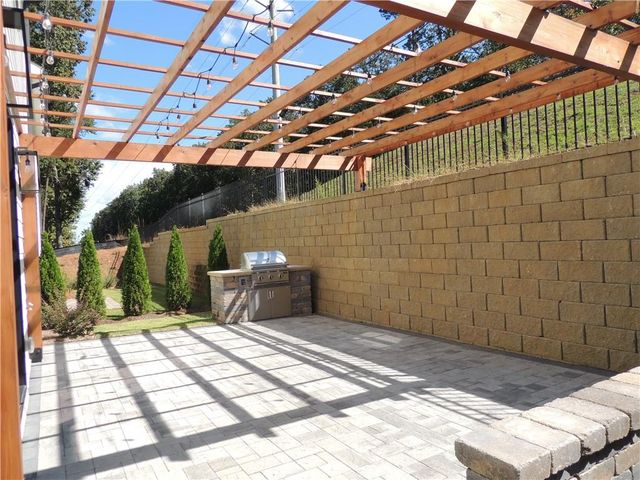 687 SUMMIT HILL Way, Cumming, GA 30040