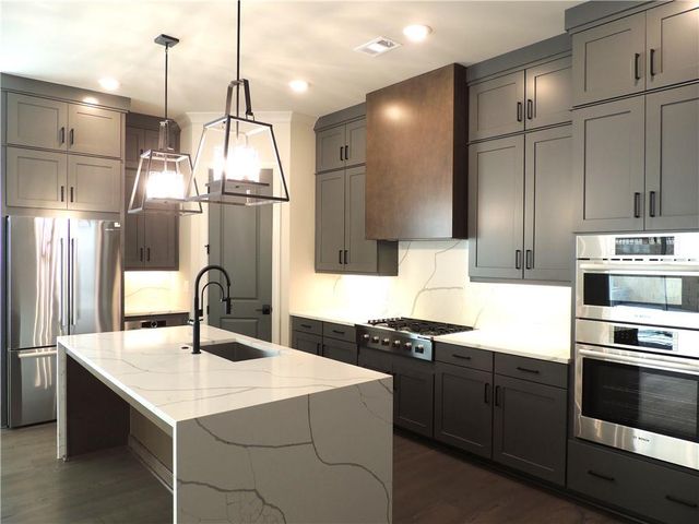 687 SUMMIT HILL Way, Cumming, GA 30040