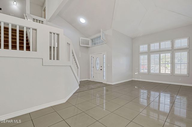 485 Jeweled Mesa Court, Horizon City, TX 79928