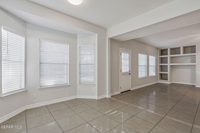 485 Jeweled Mesa Court, Horizon City, TX 79928