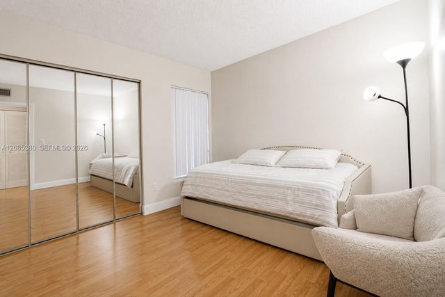 13280 SW 88th Lane 203-B, Miami, FL 33186