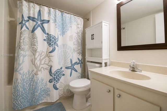 13280 SW 88th Lane 203-B, Miami, FL 33186
