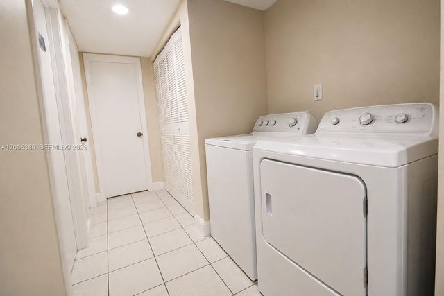 13280 SW 88th Lane 203-B, Miami, FL 33186