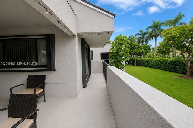 13280 SW 88th Lane 203-B, Miami, FL 33186