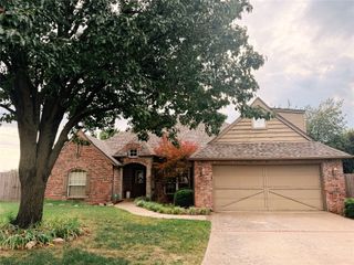 11522 S Locust Avenue, Jenks, OK 74037