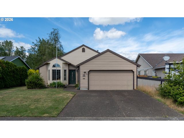 512 Pegasus Ct, Molalla, OR 97038