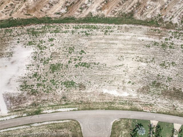 491 Sunset Pointe Boulevard, Lake Placid, FL 33852