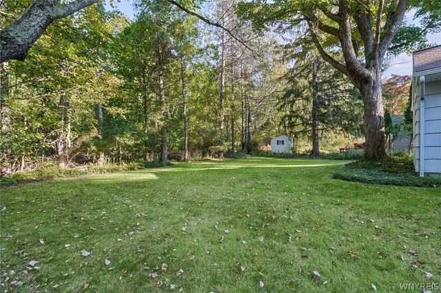65 Jolls Lane, Orchard Park, NY 14127