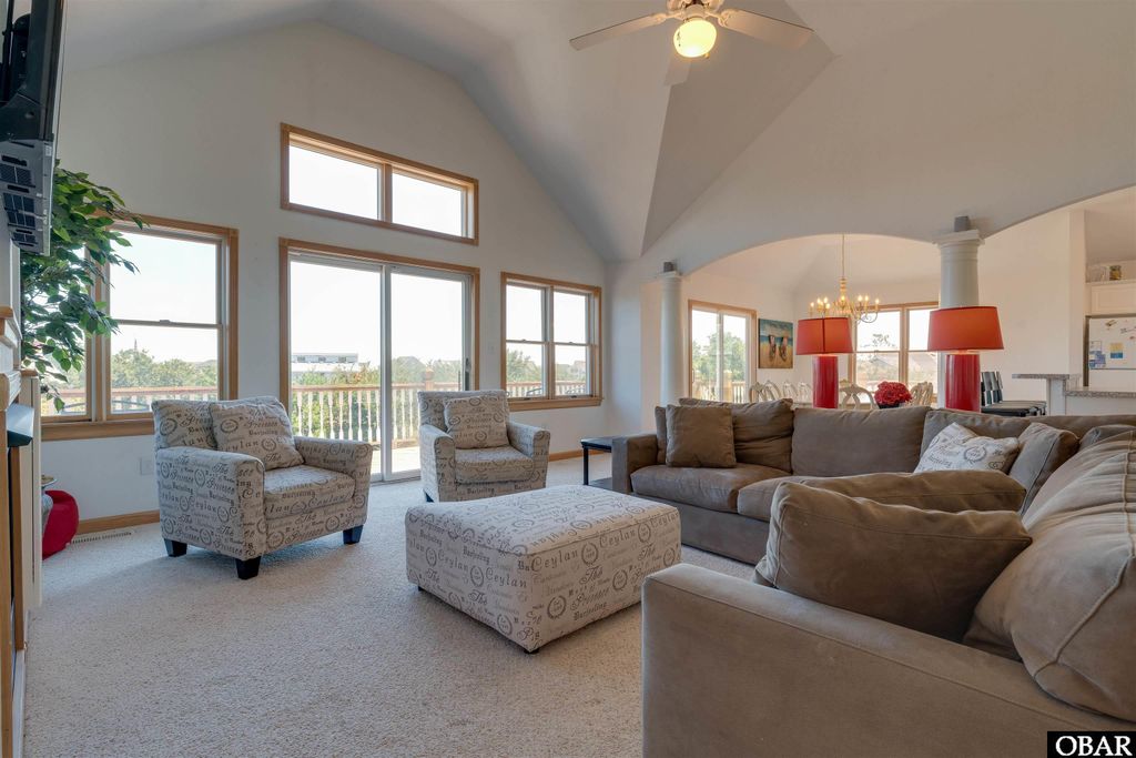 Image 4 of property listing at 1219 Bismark Drive, Corolla, NC 27927