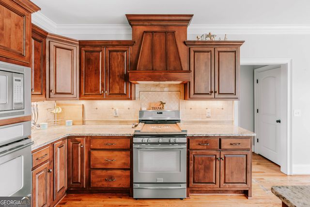 1001 Highpoint Lane, Bogart, GA 30622