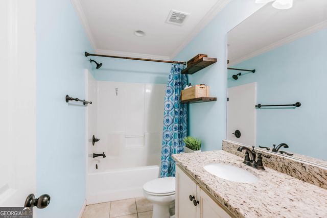 1001 Highpoint Lane, Bogart, GA 30622