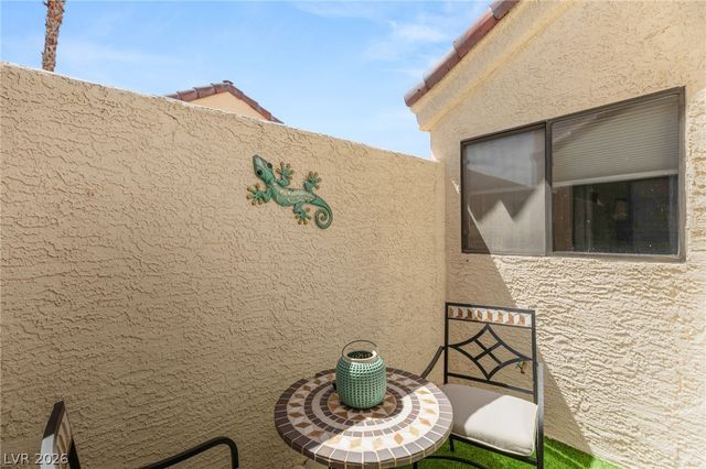 5240 Crooked River Circle, Las Vegas, NV 89149