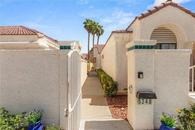 5240 Crooked River Circle, Las Vegas, NV 89149