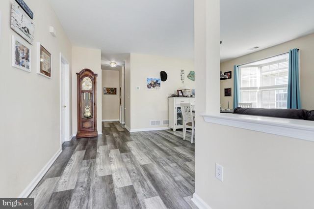17 MANCHESTER ST, Galloway, NJ 08205