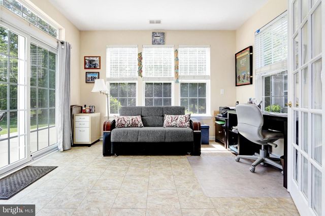 17 MANCHESTER ST, Galloway, NJ 08205